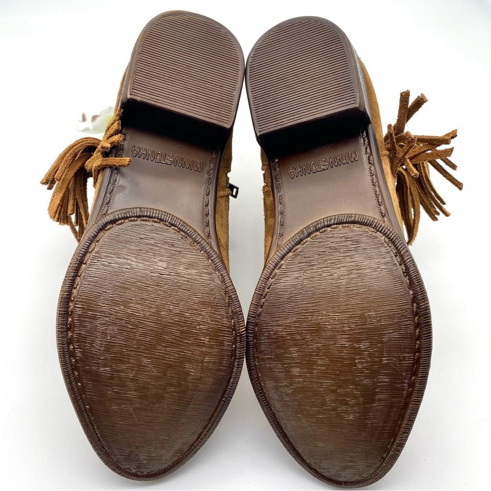 NWOT Minnetonka Blake Western Style Boot with Fringe, 6 - Picture 13 of 15